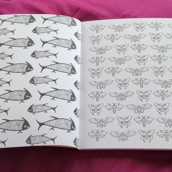 FREE W/ANY PURCHASE Adult Colouring Book - Picture 4 of 12